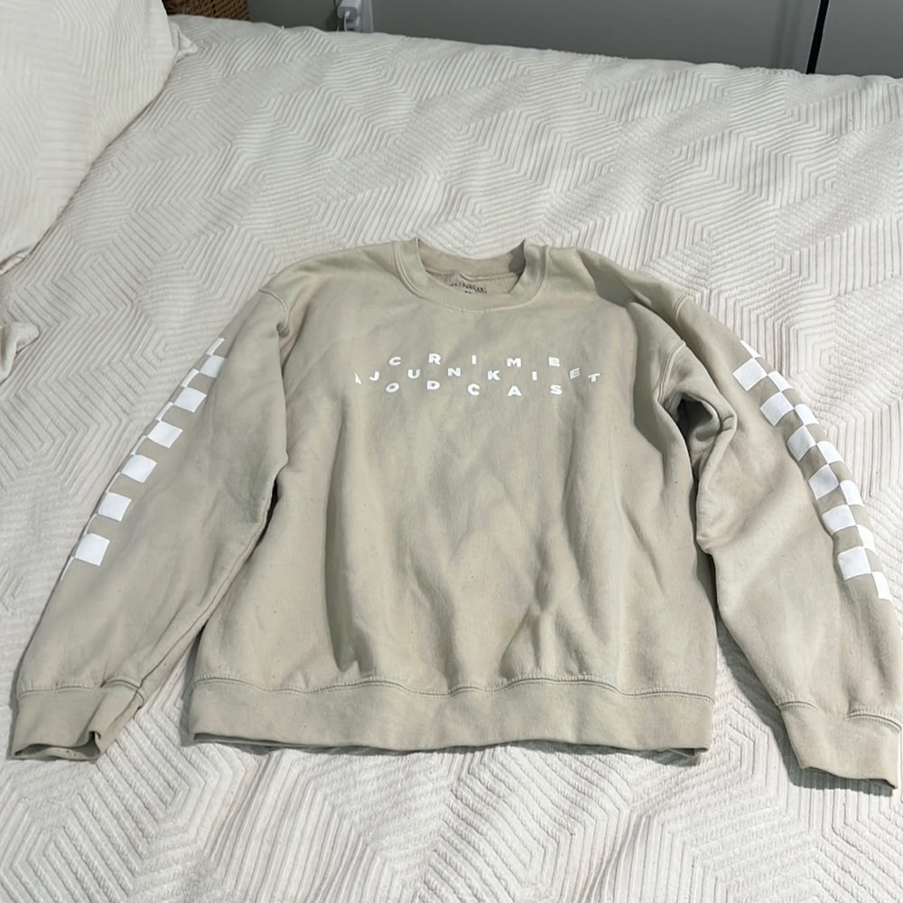 Crime junkie crew neck